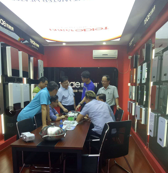 熱烈歡迎馬來(lái)西亞遠(yuǎn)到而來(lái)的貴賓客戶(hù)